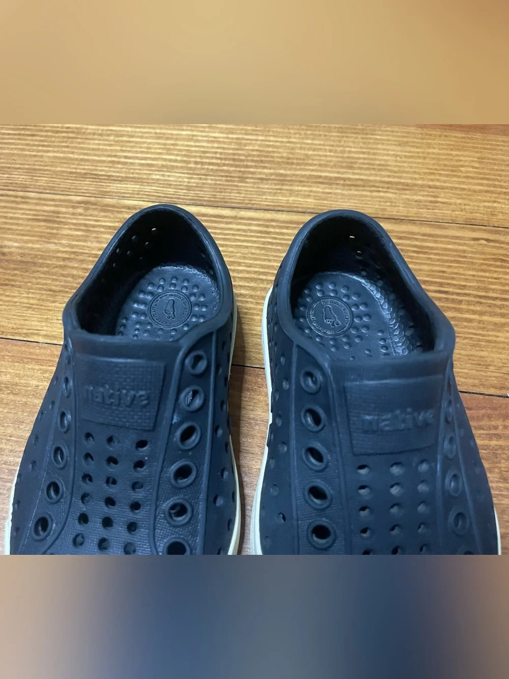 Native Shoes Jefferson Slip On Water Shoes in Black  Size 5